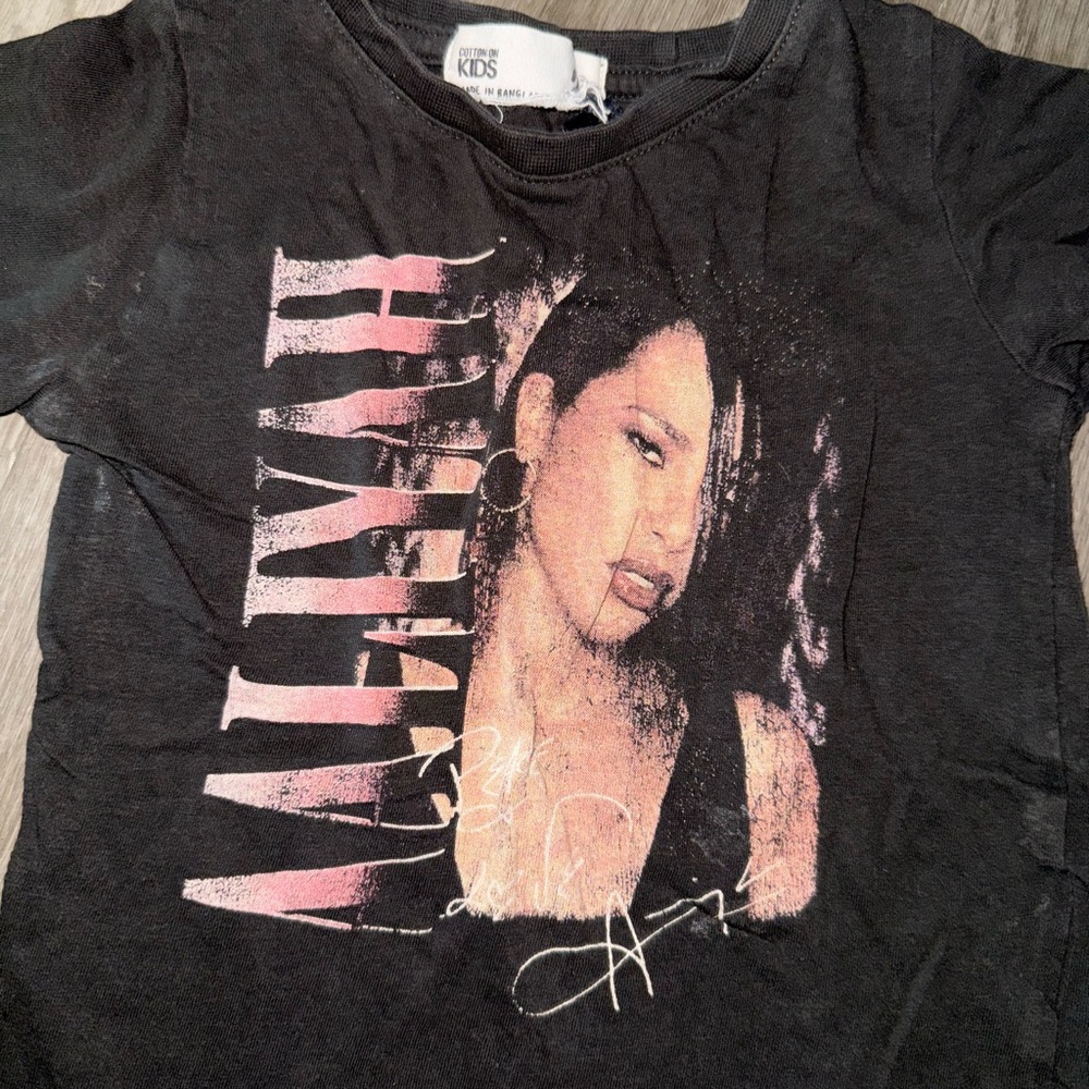 Zara Kids Black and Pink Graphic Tee
